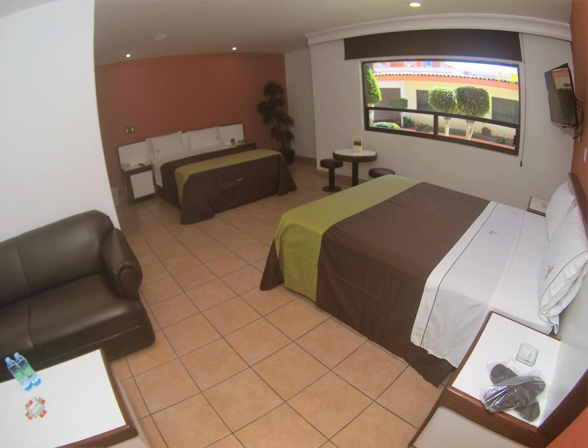 Auto Hotel Niza Tlaquepaque Екстериор снимка